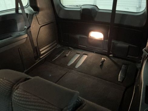 Used 2020 Dodge Grand Caravan SE image 41