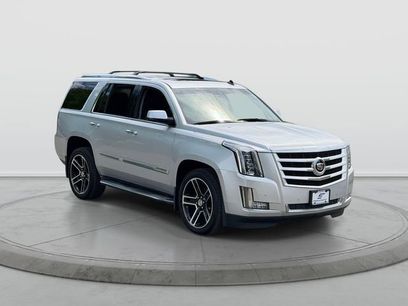 Used 2015 Cadillac Escalade Luxury
