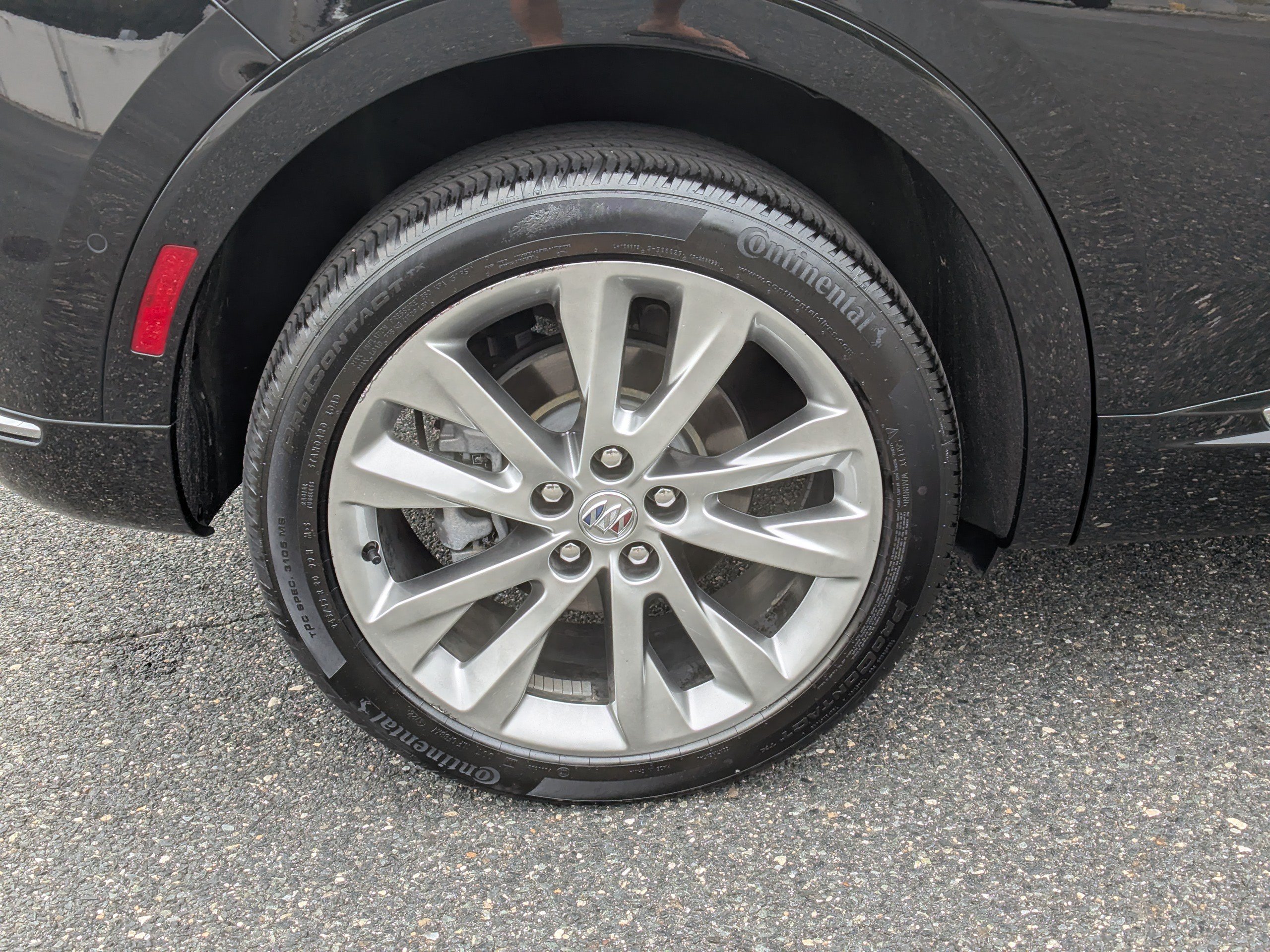 Certified 2023 Buick Envision Avenir AWD/4WD image 11