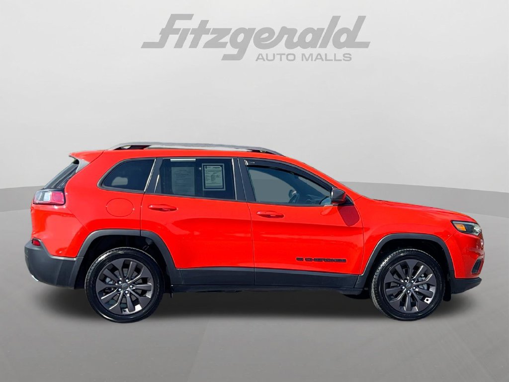 Used 2021 Jeep Cherokee Latitude Lux 80th Anniv w/ Quick Order Package 26U 80TH AWD/4WD image 3