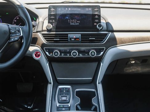 Used 2019 Honda Accord EX-L image 13