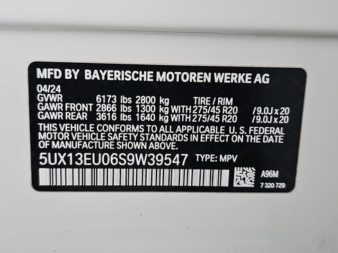 Used 2025 BMW X5 sDrive40i w/ Premium Package image 36