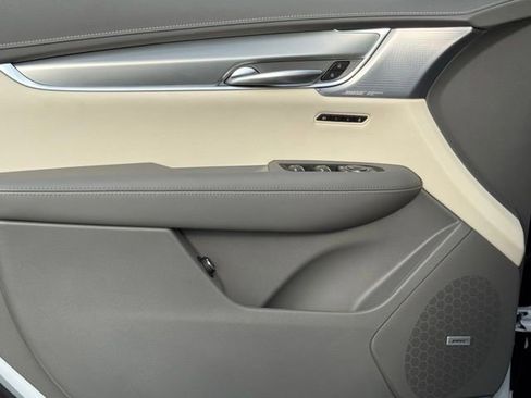 New 2026 Cadillac XT5 Premium Luxury w/ Driver Assist Package image 16