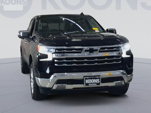 Used 2023 Chevrolet Silverado 1500 LTZ w/ LTZ Convenience Package II AWD/4WD image 4