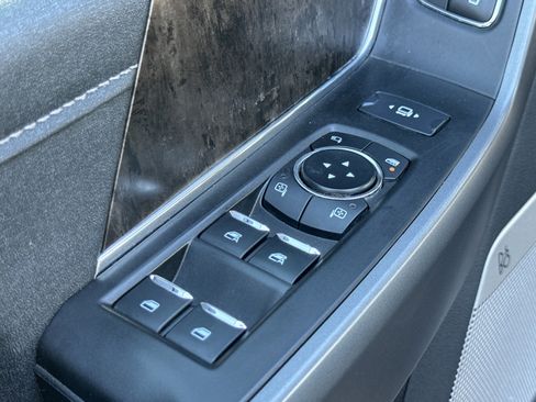 Used 2024 Ford F250 Lariat image 24