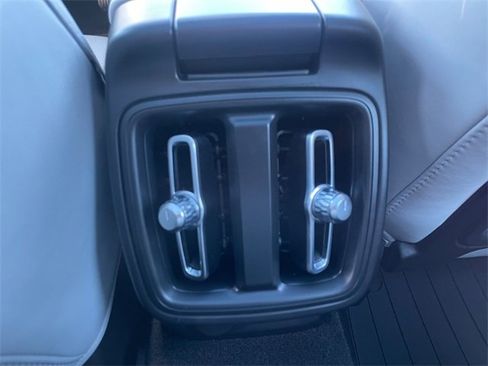 Used 2023 Polestar Polestar 2 w/ Pilot Pack image 31