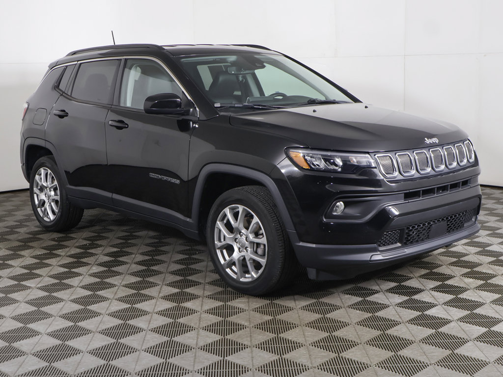 Used 2022 Jeep Compass Latitude AWD/4WD image 48