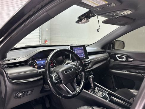 Used 2022 Jeep Compass Latitude w/ Convenience Group FWD image 17