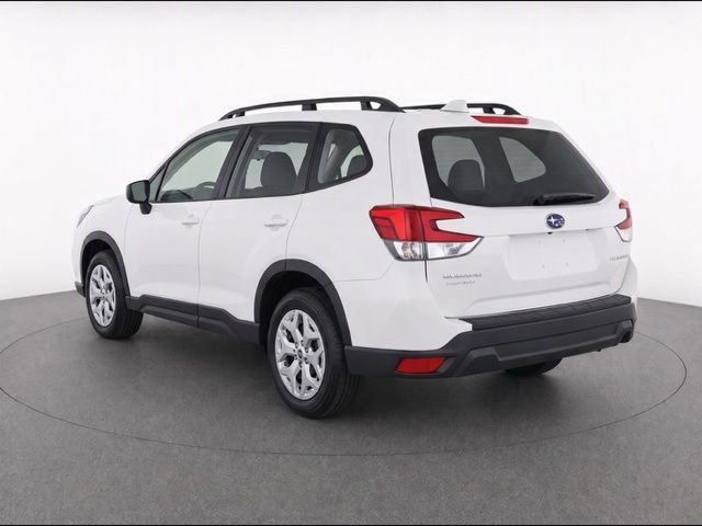 Used 2023 Subaru Forester AWD/4WD image 5