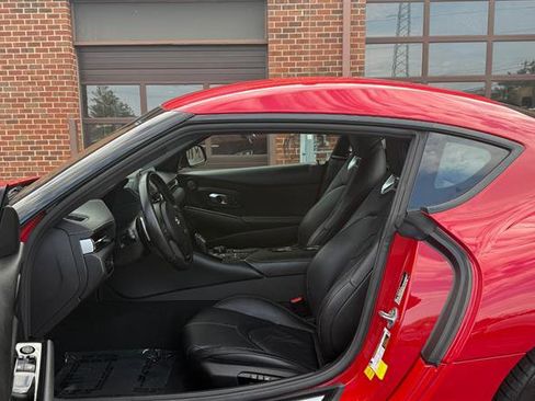 Used 2022 Toyota Supra Premium w/ Driver Assist Package image 19