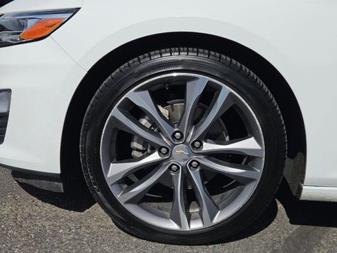 Used 2024 Chevrolet Malibu LT image 28