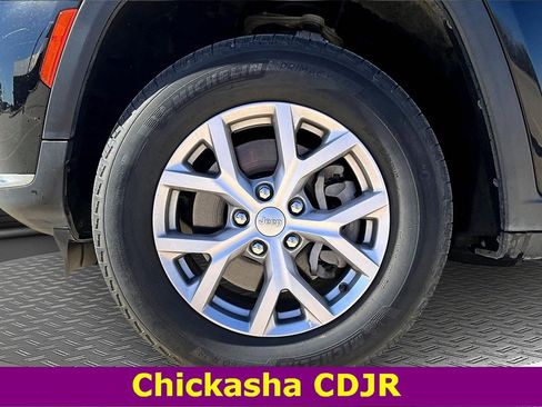 Used 2022 Jeep Grand Cherokee L Limited image 31