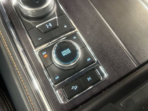 Certified 2022 Ford Expedition Max Platinum image 33