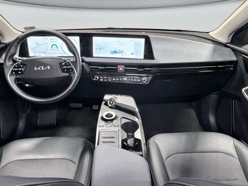 Used 2024 Kia EV6 Light image 18