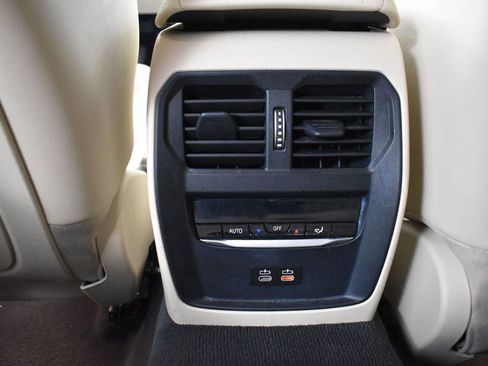 Used 2021 BMW 330e 330e iPerformance w/ Convenience Package image 24