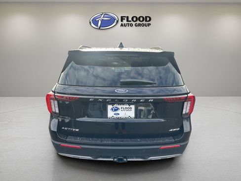 New 2026 Ford Explorer Active w/ Active Comfort Package AWD/4WD image 6