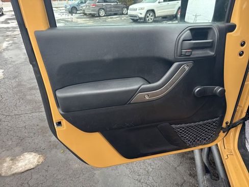 Used 2014 Jeep Wrangler Sport image 9