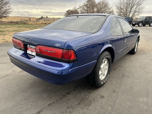 Used 1994 Ford Thunderbird LX image 5