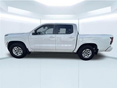 Used 2024 Nissan Frontier SV w/ Technology Package RWD image 10