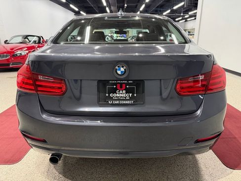 Used 2013 BMW 320i xDrive Sedan AWD/4WD image 13