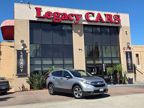 Used 2019 Honda CR-V LX image 2