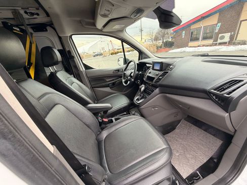 Used 2019 Ford Transit Connect XL FWD image 19