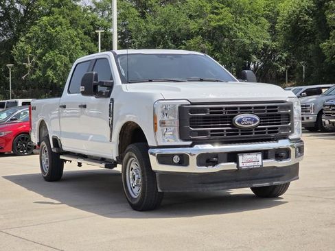 Used 2024 Ford F250 XL w/ Snow Plow Prep Package AWD/4WD image 2