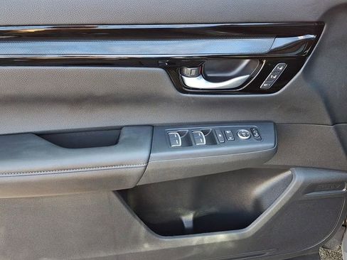 Used 2025 Honda CR-V EX-L image 13