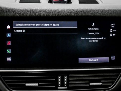 Used 2023 Porsche Cayenne image 33