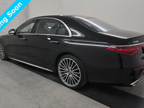 Used 2023 Mercedes-Benz S 580 4MATIC Sedan image 4