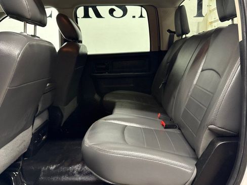 Used 2018 RAM 3500 Tradesman image 35