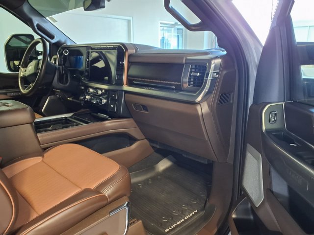 Used 2024 Ford F250 King Ranch w/ Chrome Package AWD/4WD image 32