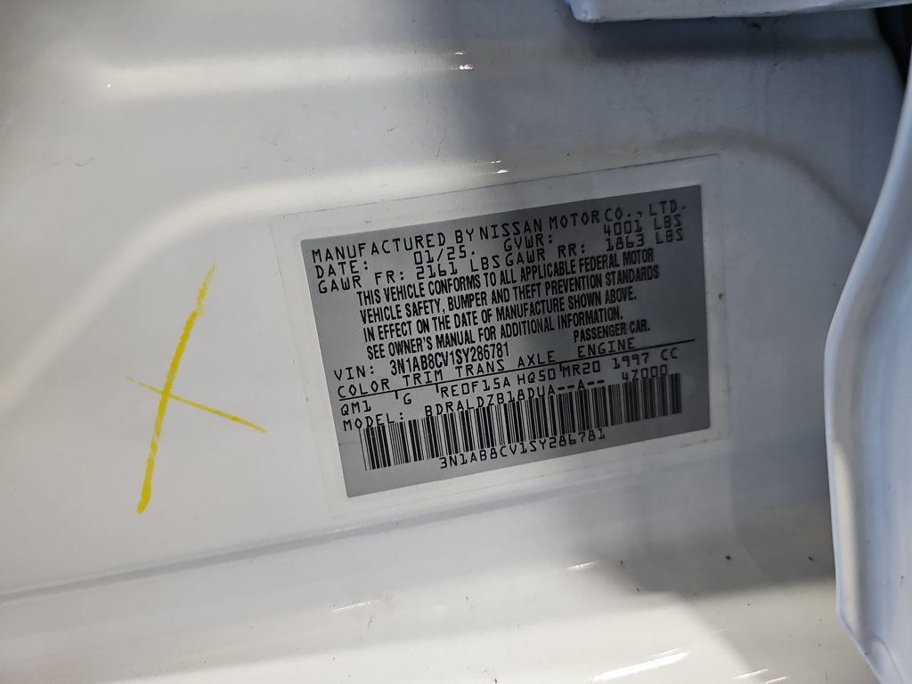 Used 2025 Nissan Sentra SV FWD image 34