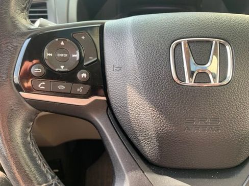 Used 2019 Honda Odyssey Touring image 12