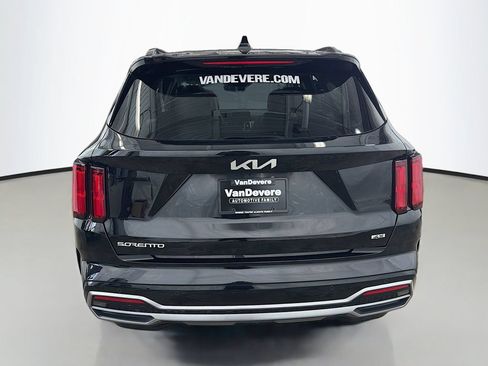Used 2023 Kia Sorento SX AWD/4WD image 8