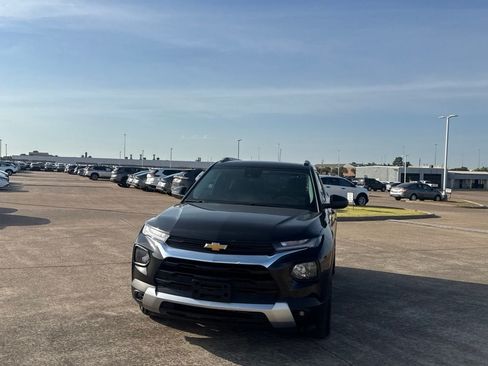 Used 2021 Chevrolet TrailBlazer LT w/ Convenience Package AWD/4WD image 6