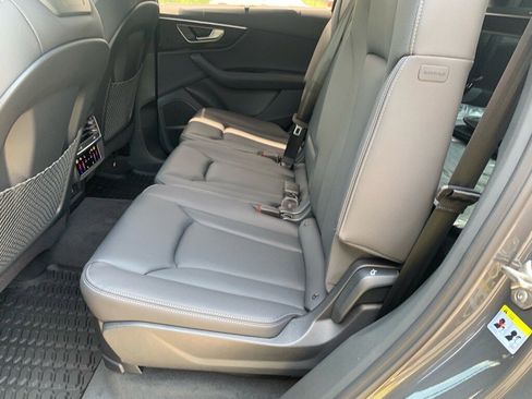 New 2025 Audi Q7 3.0T Premium Plus image 6
