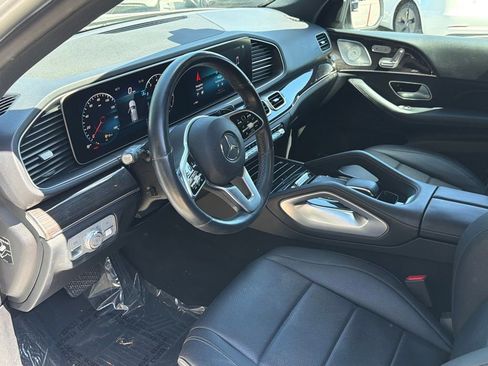 Used 2020 Mercedes-Benz GLE 350 4MATIC w/ Premium Package image 23