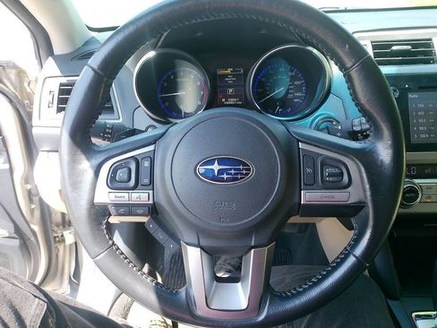 Used 2015 Subaru Outback 2.5i Limited AWD/4WD image 28
