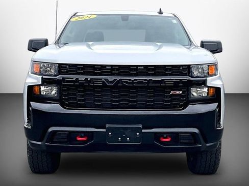 Used 2021 Chevrolet Silverado 1500 Custom Trail Boss w/ LPO, Dark Essentials Package AWD/4WD image 3