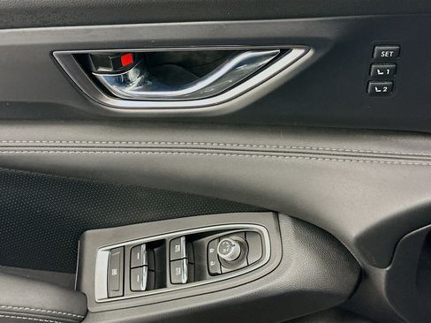 Used 2024 Subaru Ascent Limited image 15