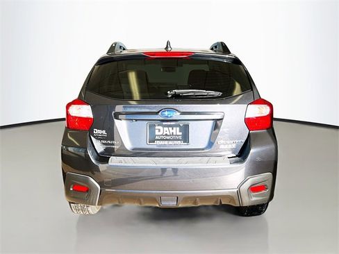 Used 2016 Subaru Crosstrek 2.0i Premium image 4