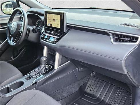 Used 2024 Toyota Corolla Cross AWD Hybrid image 21