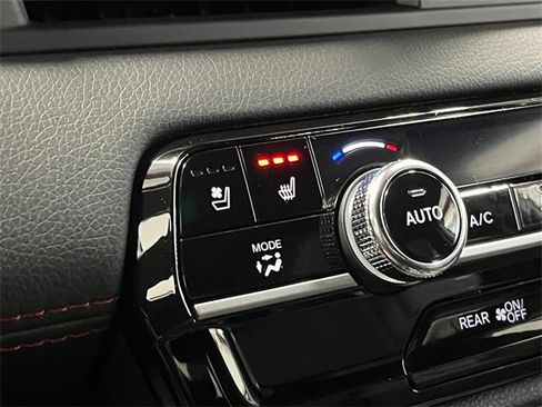 New 2025 Honda Pilot Black Edition image 19