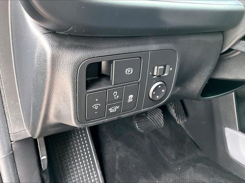 Used 2023 Hyundai Ioniq 6 SEL RWD image 31