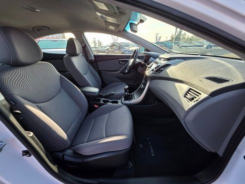 Used 2016 Hyundai Elantra Sport image 15