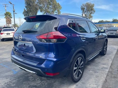 Used 2019 Nissan Rogue SL w/ Premium Package FWD image 5