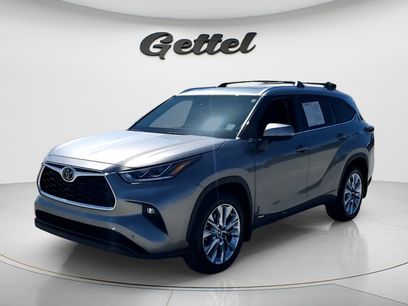 Used 2025 Toyota Highlander Limited