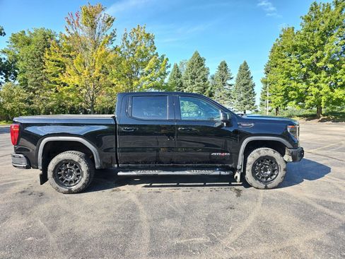 Used 2023 GMC Sierra 1500 AT4X w/ AT4X AEV Edition AWD/4WD image 2