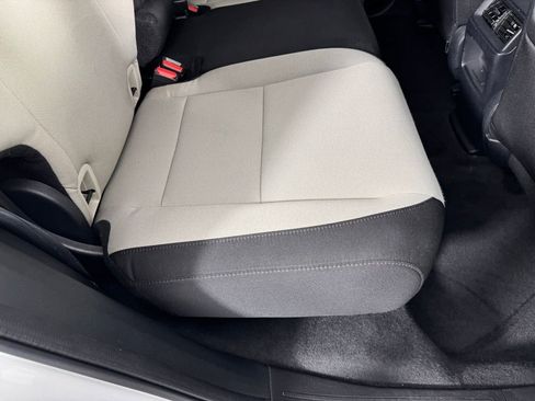 Used 2023 Honda CR-V EX image 28